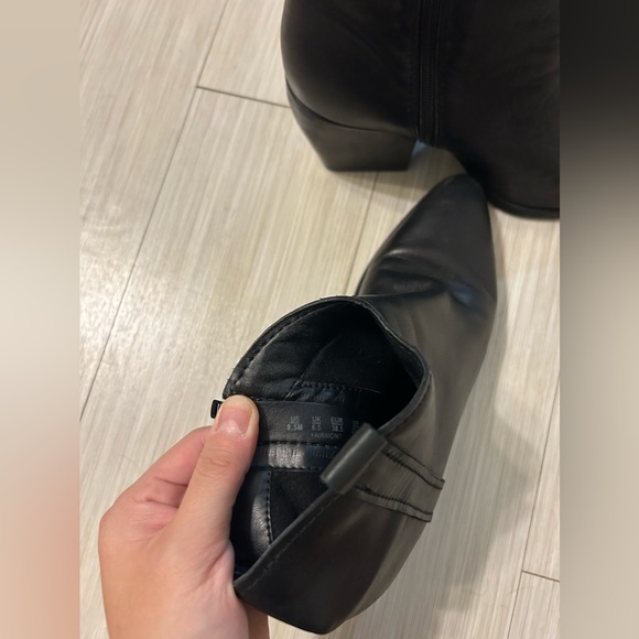 Naturalizer Fairmont Black Leather Bootie - Picture 13 of 13